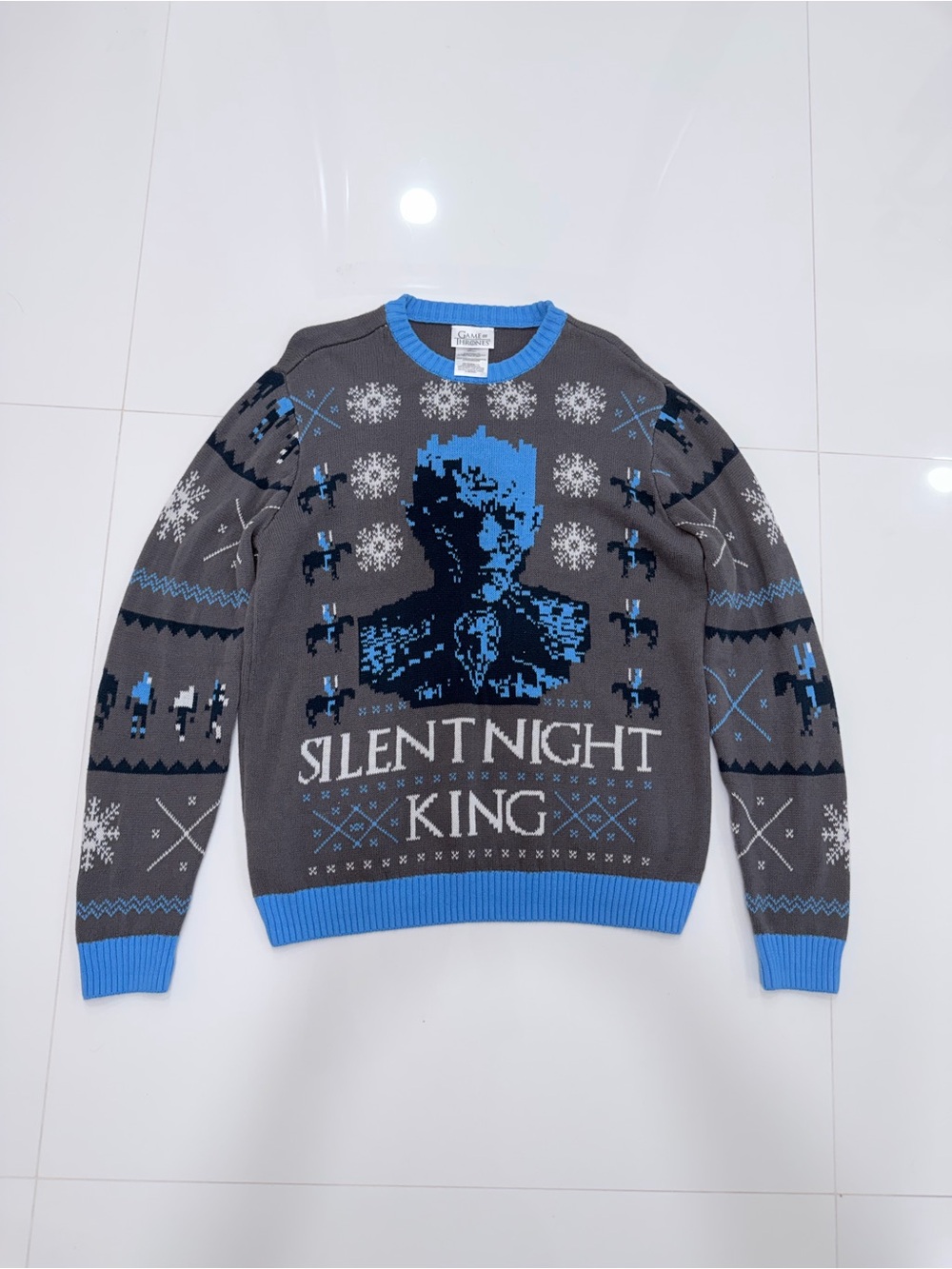 Silent Night King Crewneck Sweater - Gray & Blue